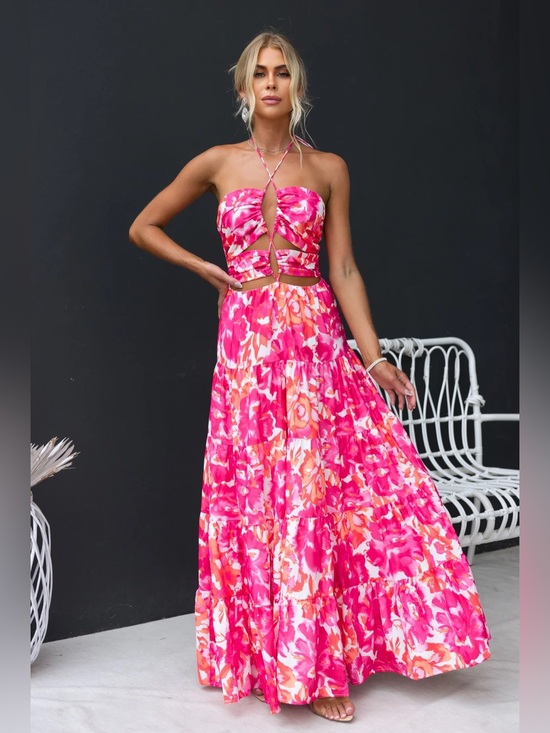 Hello Molly Dresses & Skirts - Hello Molly Pink Floral Halter Maxi Dress